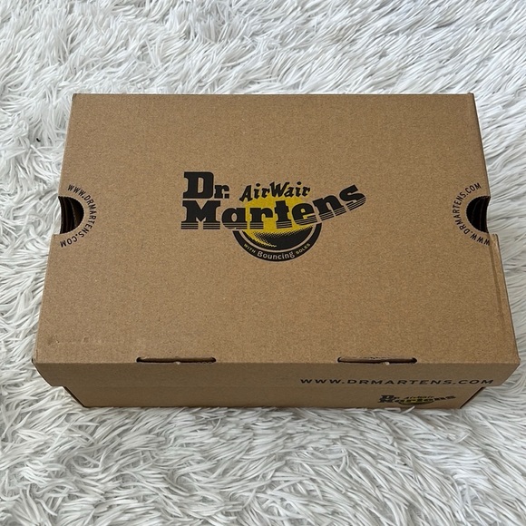 Dr. Martens Kids' Zavala Combat Lace Up Boot Big Kid in white size 5 - Picture 2 of 12